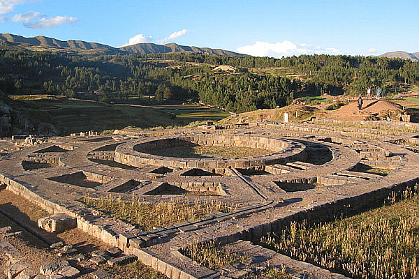 Sacsayhuaman rejtélye - valóban földönkívüliek építették?