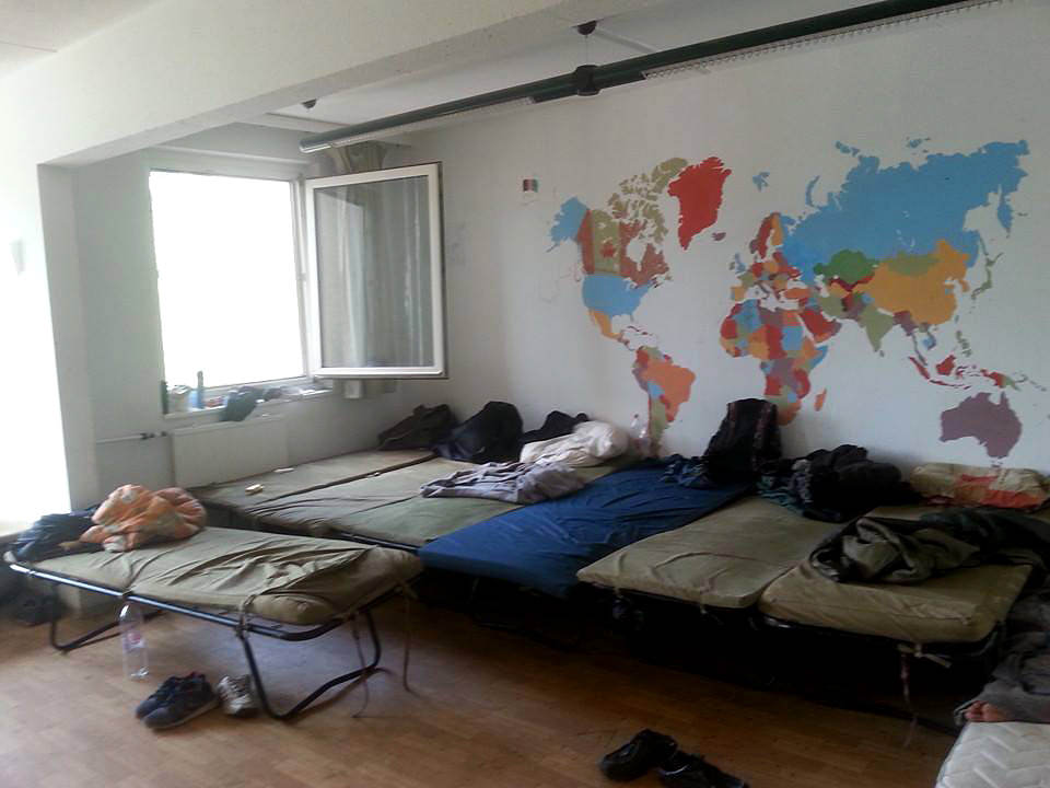 Vámosszabadi menekülttábor napjainkban – döbbenetes képek