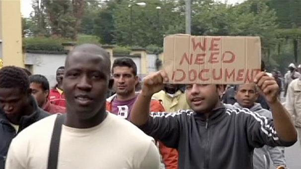 Olaszországot elfoglalták az Európára uszított illegális bevándorlók - videó