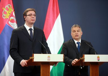 Illegális bevándorlás - A migrációs válsághelyzetről tárgyalt Orbán Viktor a szerb kormányfővel