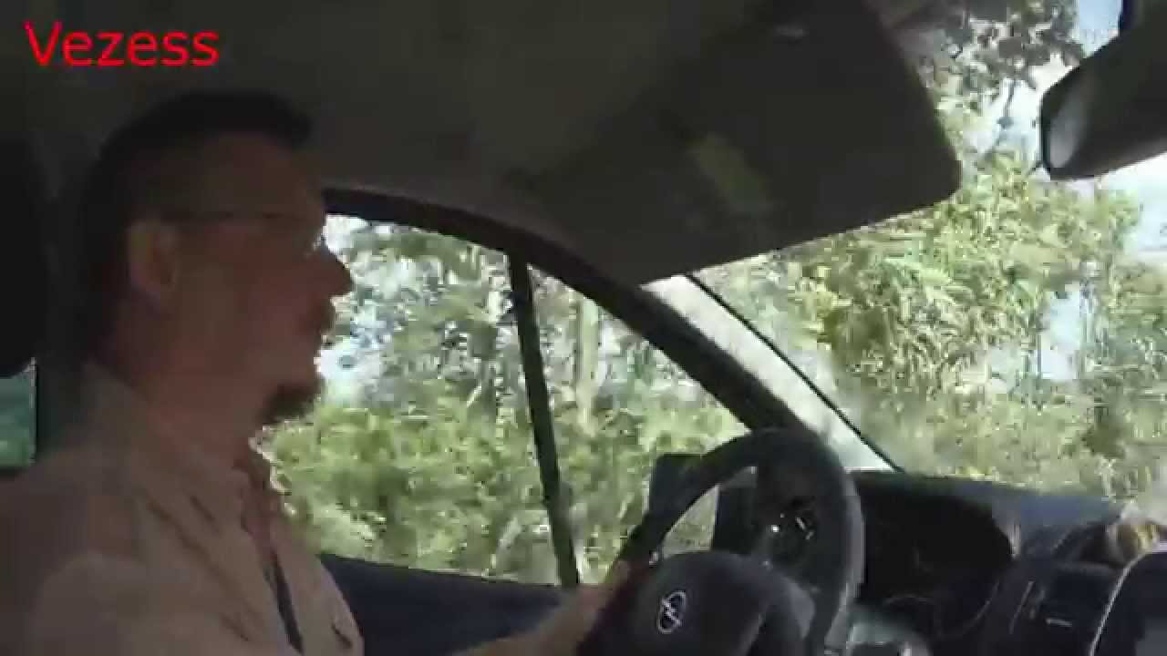 Váratlan gyors teszt – egy jó autóval 5 perc alatt át lehet jutni a lezárt határon – videó