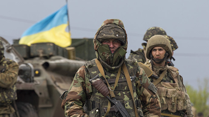Ukrán válság - Haszid zsidók pénzt adományoztak a Kelet-Ukrajnában szolgáló ukrán katonáknak