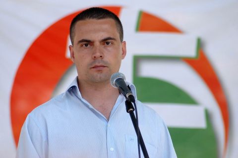 A Jobbik elnöke a nemmel szavazásra buzdít