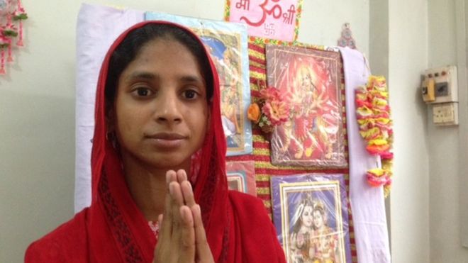 13 év után térhetett vissza Indiába az elmenekült siketnéma lány – videó