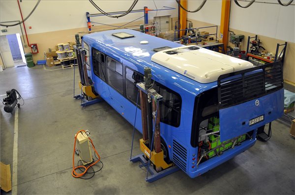 Modulo elektromos hajtású buszok készülnek Mátyásföldön