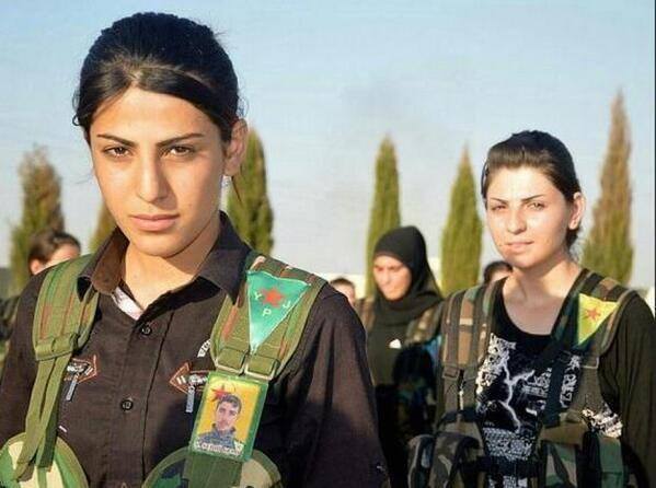 Az ISIS terroristái a nőktől jobban rettegnek, mint a haláltól