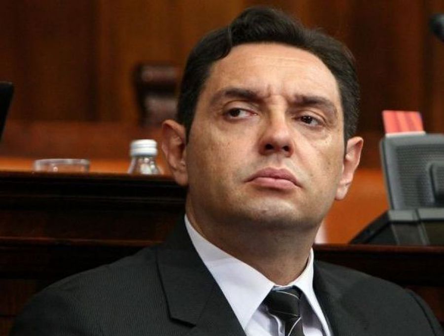 Szerb szociális ügyi miniszter: félmillió ember közül nehéz kiszúrni a rejtőzködő bűnözőt