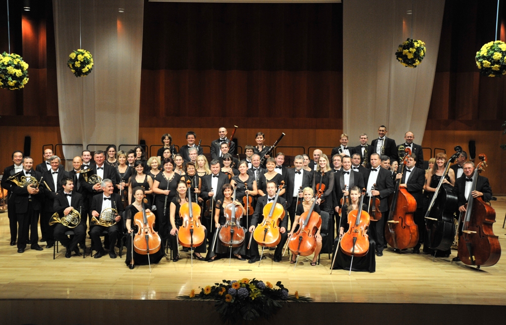 Újévköszöntő tánckoncertet ad az ötvenéves Szolnoki Szimfonikus Zenekar