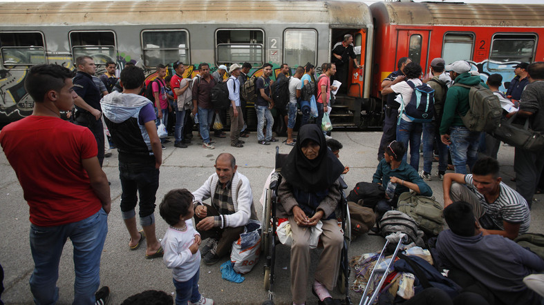 Tovább szigorítanak a migránsok ellenőrzésén a balkáni útvonalon