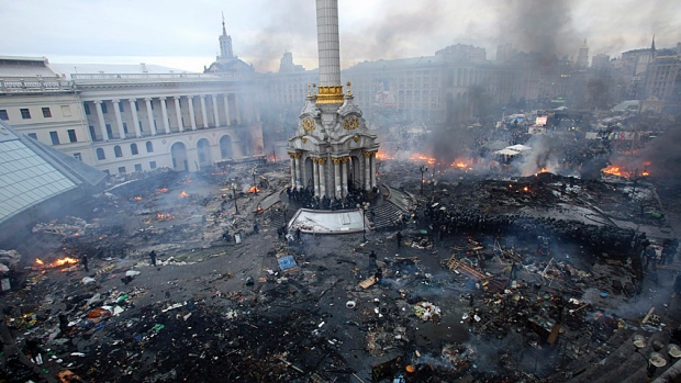 Több eljárást indított a rendőrség a Majdan-évfordulón történt kijevi garázdaságok miatt