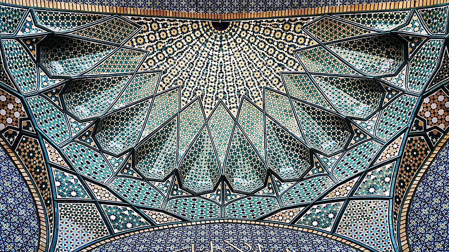Csodálatos mecset mennyezetek Iránból