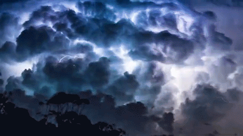 Itt az év első legfélelmetesebb vihar videója