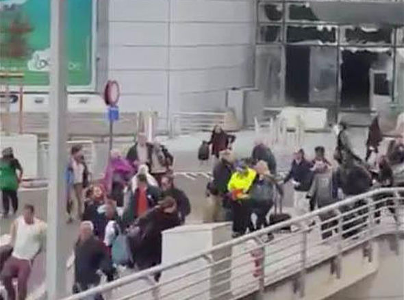 Belga sajtó: szögekkel volt tele az egyik robbanószerkezet a Zaventem repülőtéren