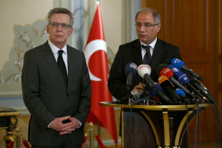 Török belügyminiszter: azonosították az isztambuli merénylőt