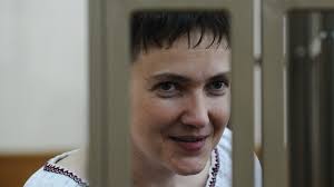 Az orosz bíróság 22 évi szabadságvesztésre ítélte Szavcsenko ukrán pilótanőt