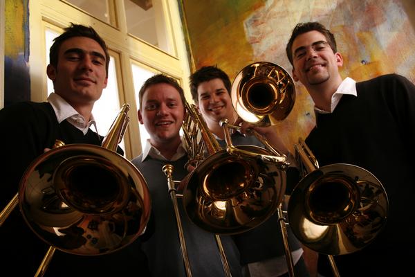 A Four Bones Quartet a Budavári Evangélikus Templomban lép fel