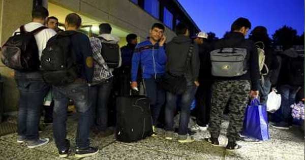 Elég volt! - Finnország az összes migránst visszaküldi hazájába