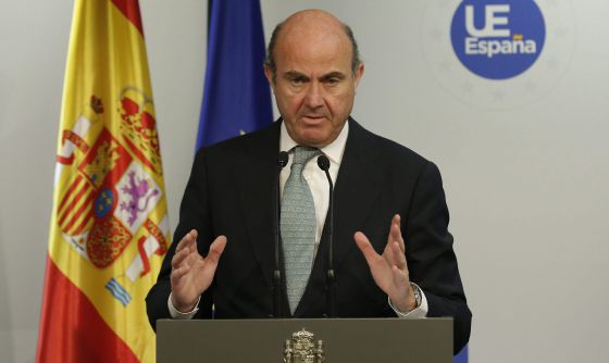 Spanyol miniszter: hiba volt a népszavazás kiírása