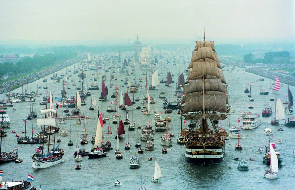 Sail Amsterdam - világunk legnagyobb hajós fesztiválja