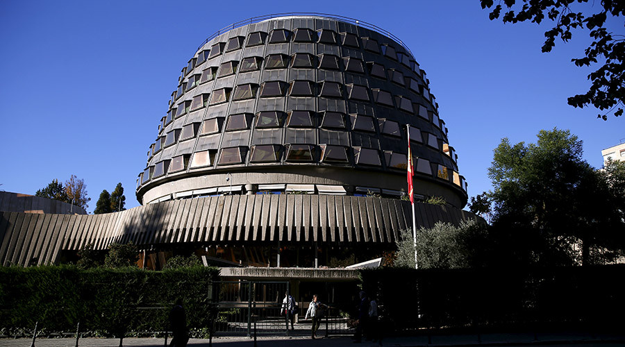 A spanyol alkotmánybíróság felfüggesztette a katalán parlament Spanyolországtól való elszakadási menetrendjét