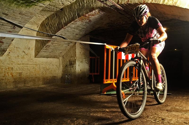 Föld alatti kerékpárversenyt rendeznek Kőbányán