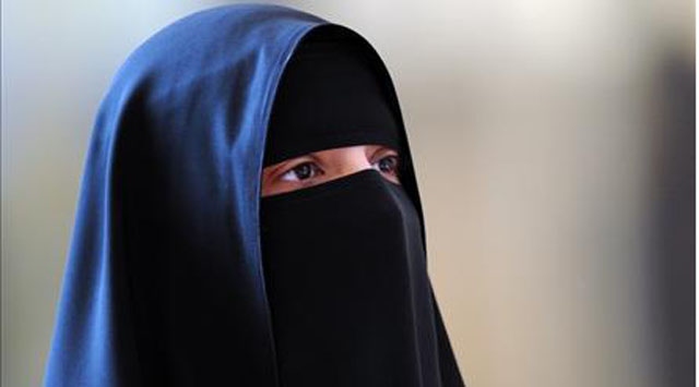 Németországi tanárok szerint rossz ötlet a burka betiltása