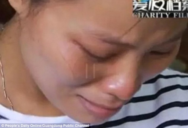 Szemek nélkül jött világra egy kínai baba – megrázó videó