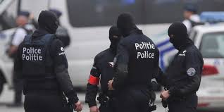 Négy embert őrizetbe vettek terrorizmus gyanúja miatt Belgiumban