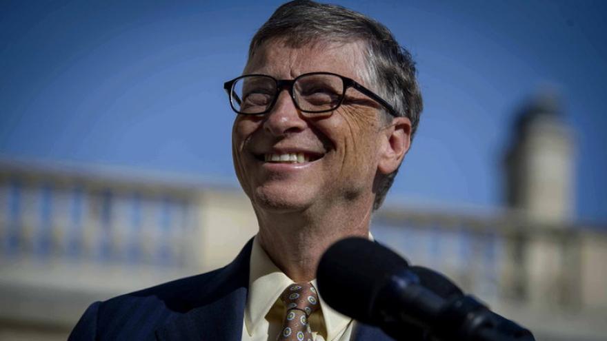 Lehet, hogy Bill Gates lesz a világ első trilliárdos embere!