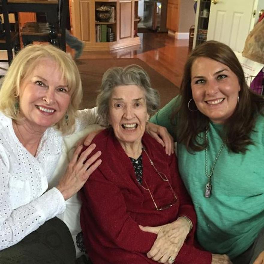 Nagyon vicces gyászjelentéssel búcsúzott a 91 éves néni