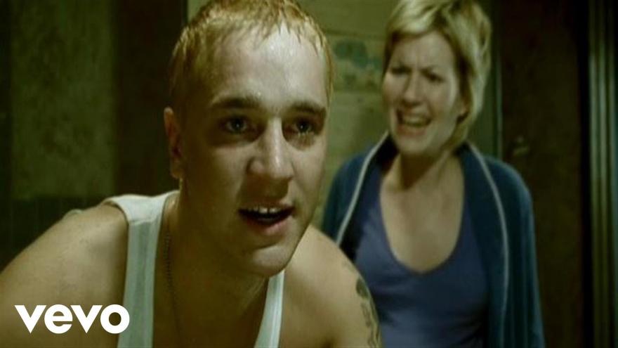 Csak megvágva adták le Eminem erőszakos klipjét