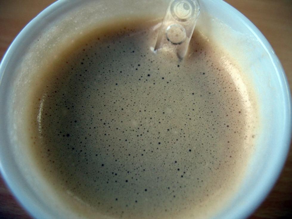 Gusztustalan „lény” úszkált a pécsi nő kávéjában - fotó
