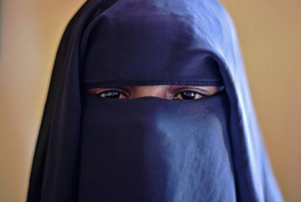 német muszlim nő találkozása