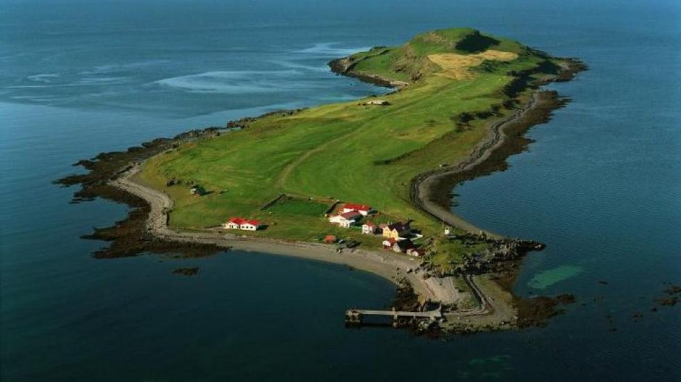 Eladóvá vált egy meseszép izlandi sziget 770 millió forintért