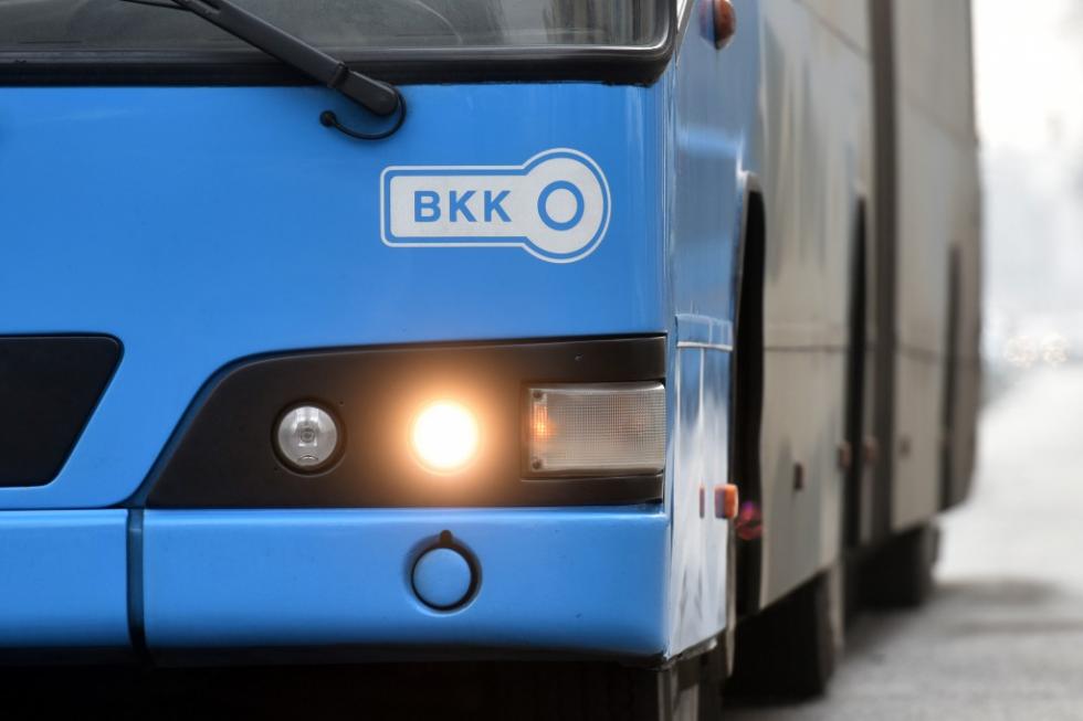 Metrópótló buszon felejtettek egy 2 éves gyereket Budapesten – fotó
