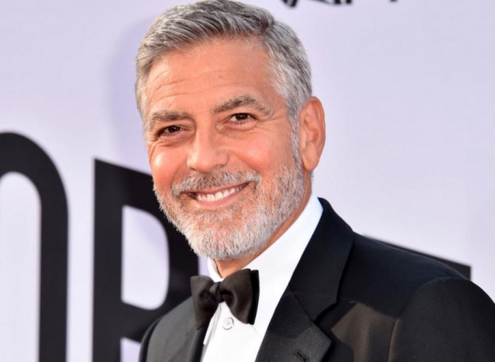 George Clooney majdnem megverte a Sivatagi cápák rendezőjét