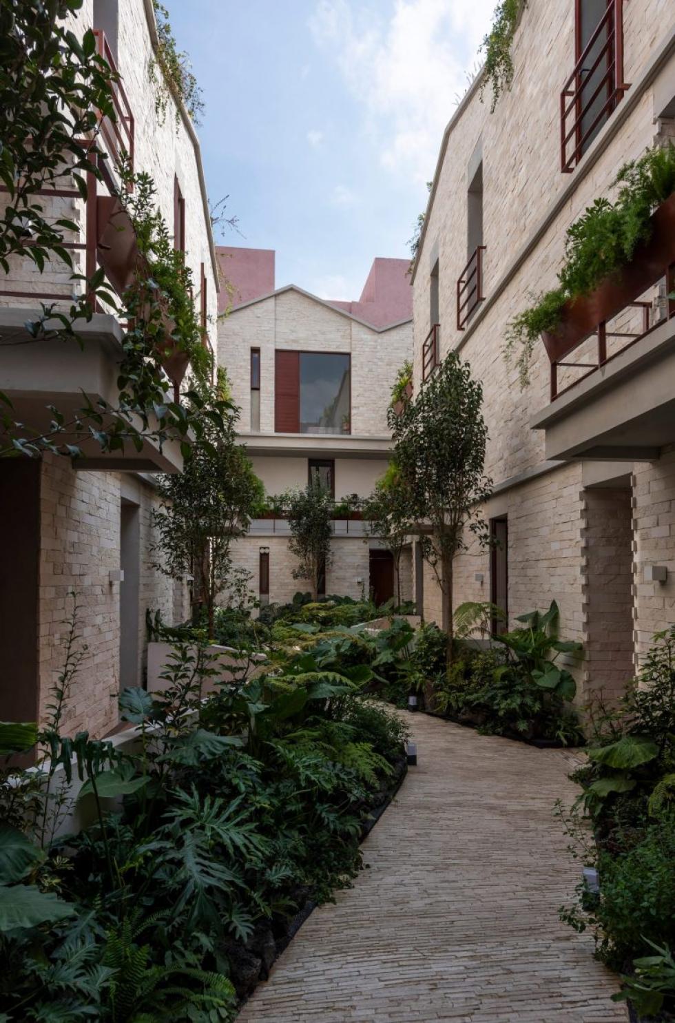 Egy “titkos kertet” építettek a mexikóvárosi lakóépület közepére
