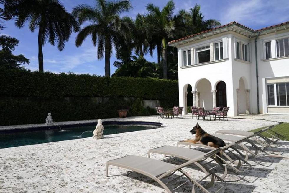 A dúsgazdag kutya 32 millió dollárért árulja Madonna egykori otthonát – jól olvastad!