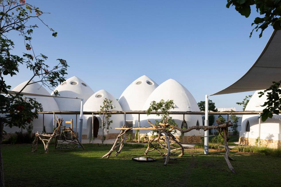 A tudás városa dómházakból épül az Al Fanar School Dubai tervei szerint