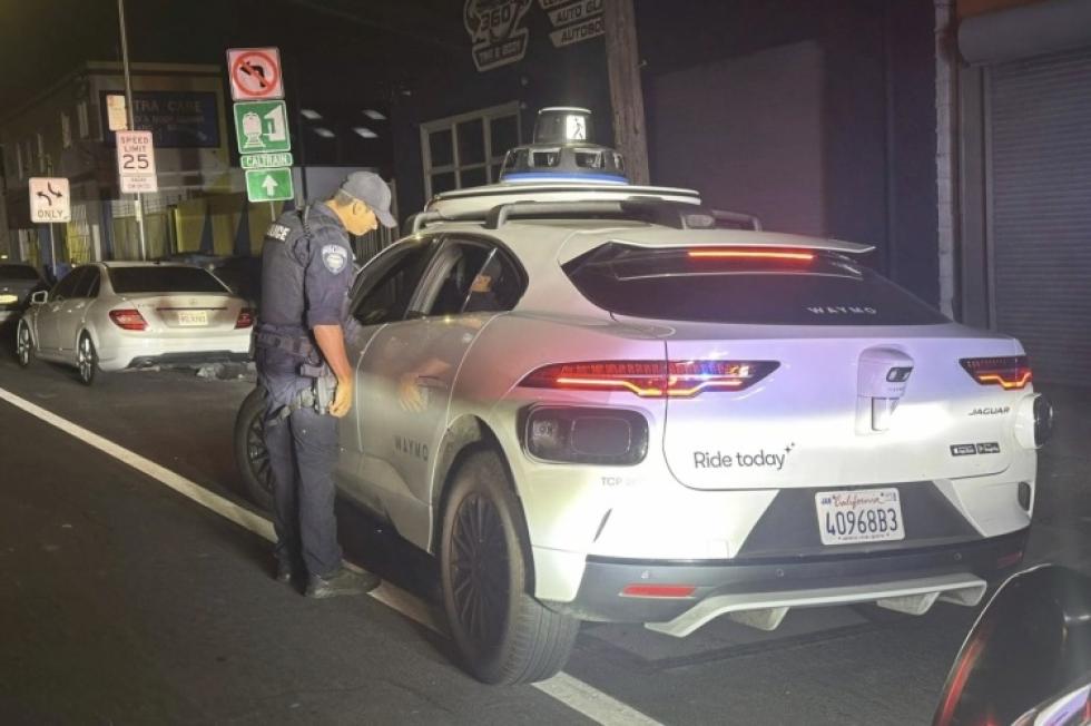 Robottaxit bírságoltak Kaliforniában