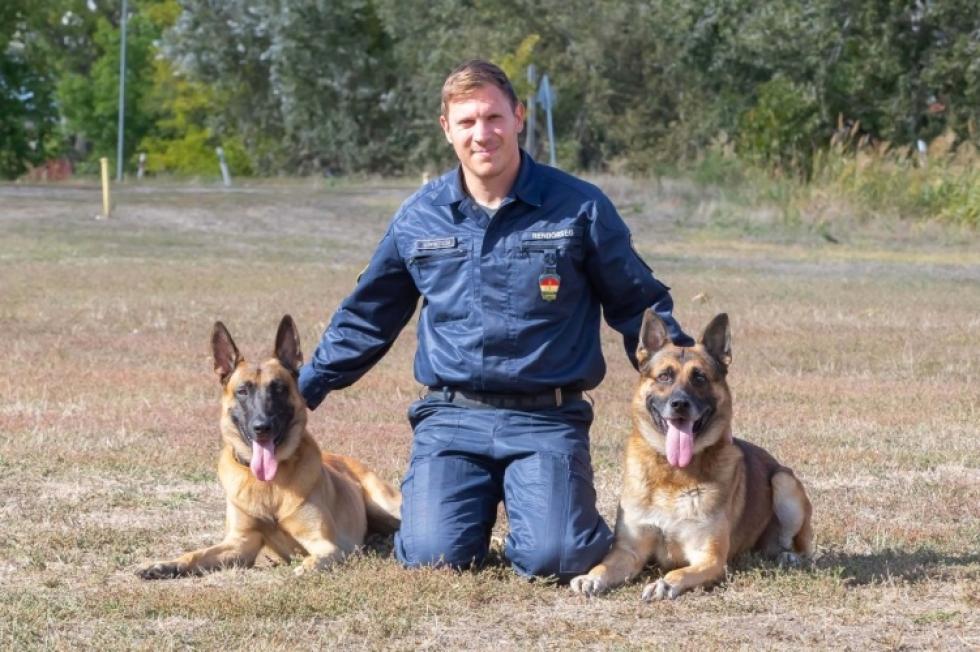 Dobogóra szagolták magukat