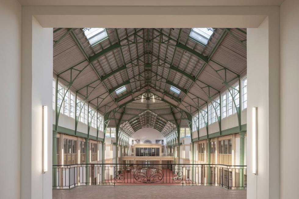 Moduláris faszerkezettel töltötték ki a 19. századi acélvázas Palais Rameau-t