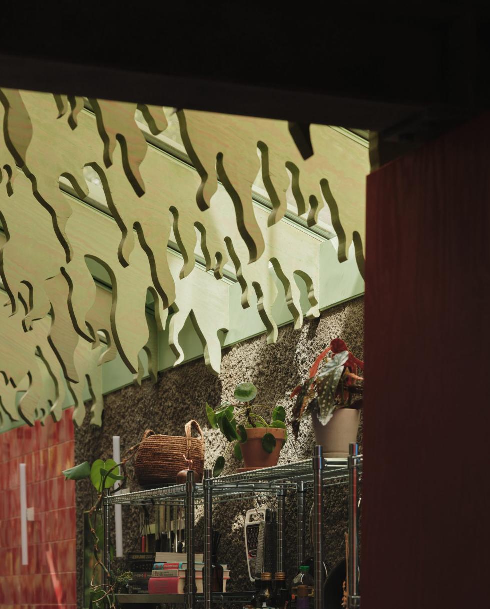 Belsőépítészeti inspiráció: a CAN stúdió misztikus varázslatot csempész egy londoni sorházba