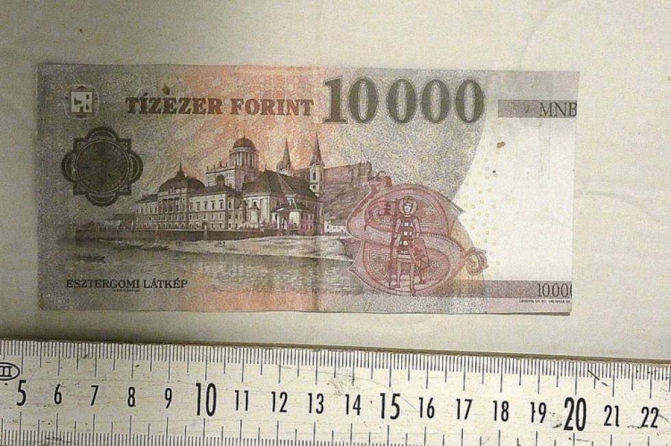 Lebuktak a pénzhamisítók