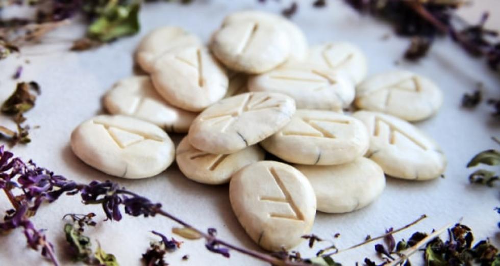 Tavaszi rúnahoroszkóp