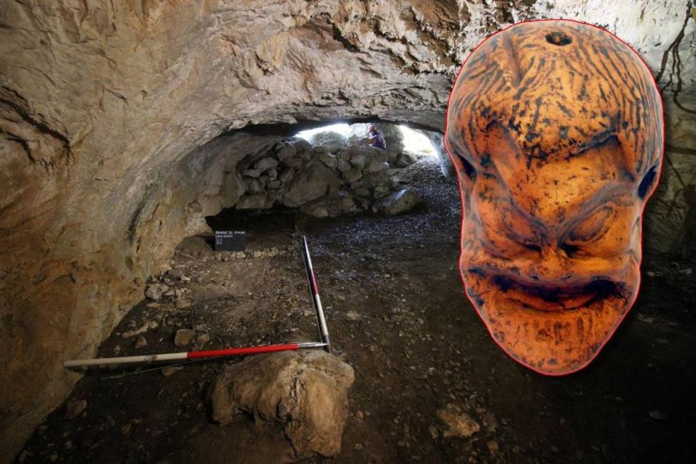 Ókori görög színházi maszkot találtak egy horvátországi barlangban