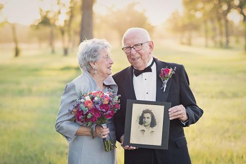 70 év után először készült esküvői fotó a házaspárról