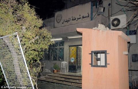 7 éves kislány robbantotta fel magát a damaszkuszi rendőrségen 18+