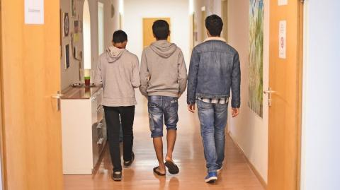 Fiatalkorú bűnöző migránsokat Marokkóba deportálnák a németek