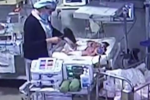 Hajszárítót felejtett a 4 napos újszülött mellett a hanyag ápolónő Kínában